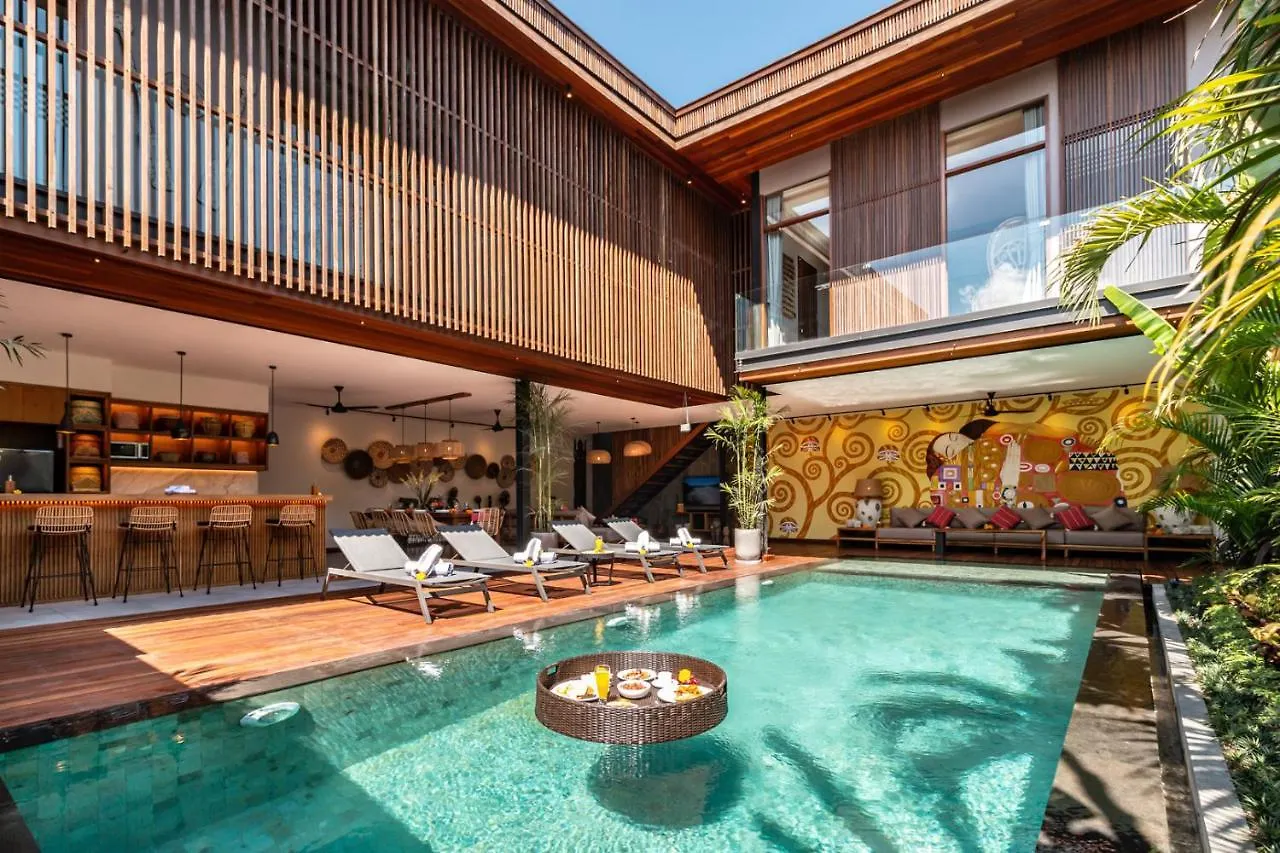 Promo Luxury 4Bd Villa In Hotspot With Huge Private Pool Seminyak  0*, Seminyak (Bali)